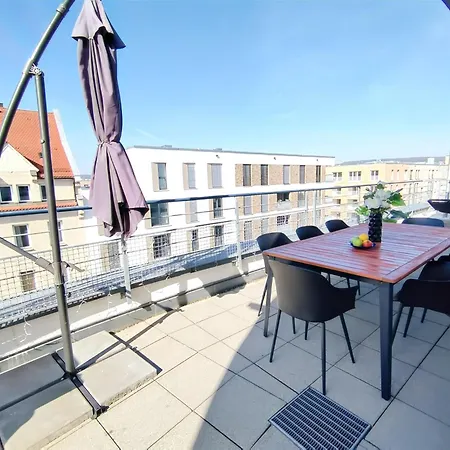 Ulmer Penthouse Fuer 7, Arbeitsplatz, Xxl-dachterrasse, Grill, Wii