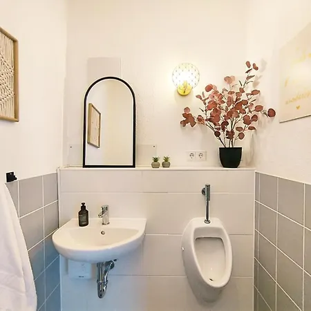 Appartamento Ulmer Penthouse Fuer 7, Arbeitsplatz, Xxl-dachterrasse, Grill, Wii Ulma